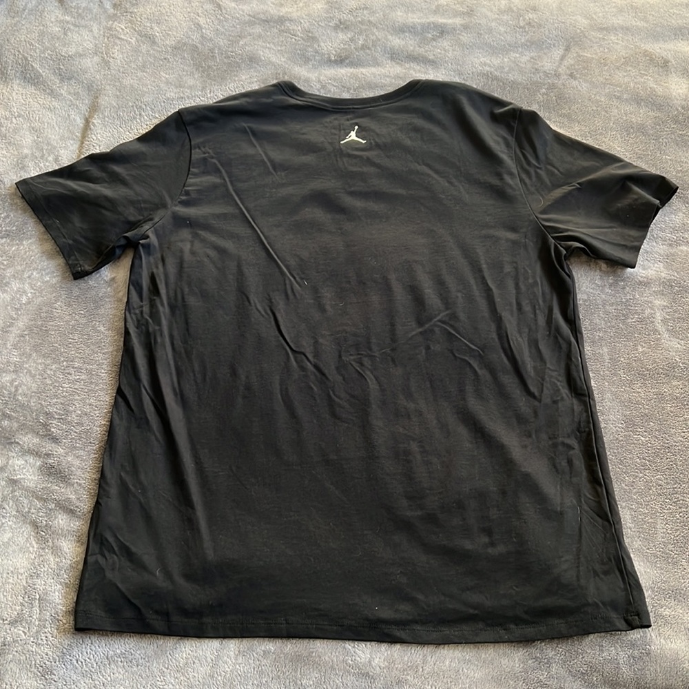 Jordan Brand Men's Graphic Tee Size XL - Picture 2 of 2